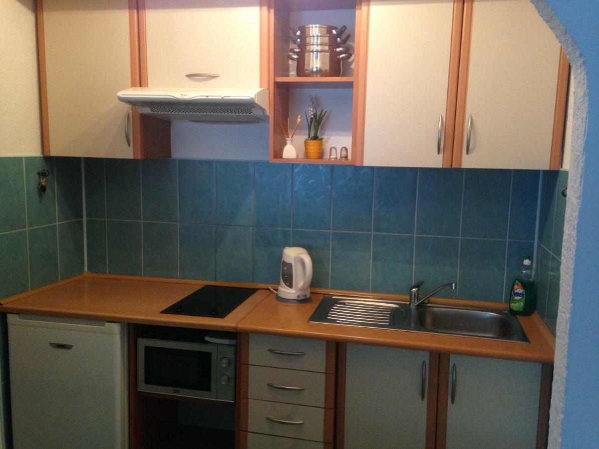 Apartament "Kometa" Podczele Kołobrzeg Exteriör bild